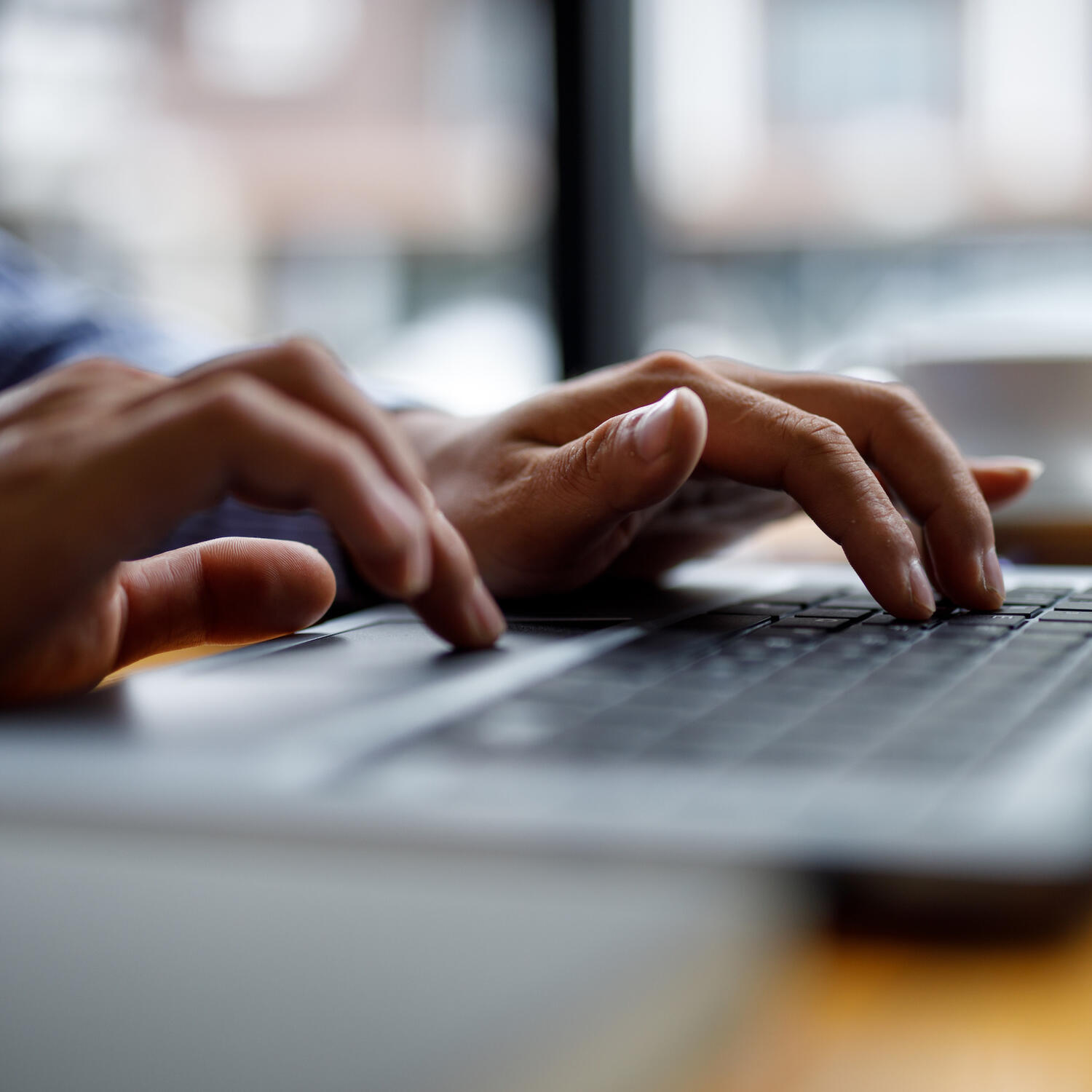 Working virtually on a computer